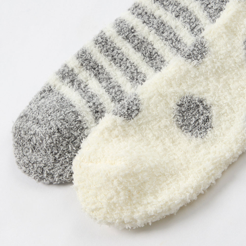 Ladies 2 Pairs Grey Stars Trainer Cosy Socks