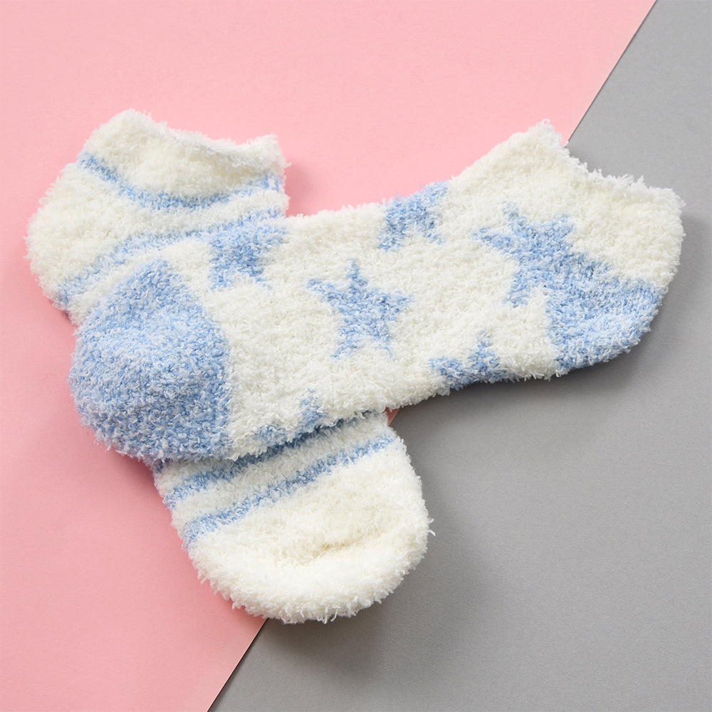 Ladies 2 Pairs Blue Stars Trainer Cosy Socks